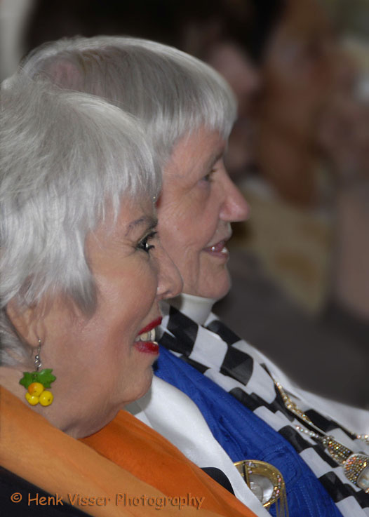 xie and rozetta en profile close up xie and rozetta en profile close up