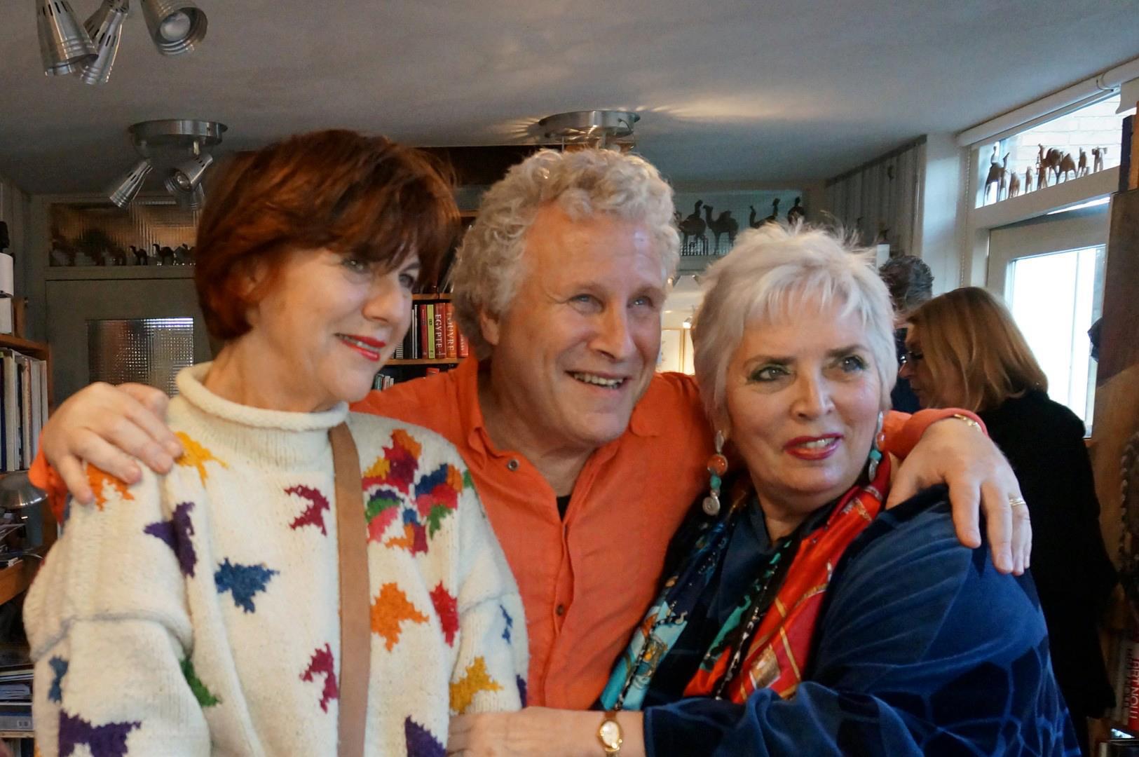 Moeder_Robert_Xie_Philip Moeder_Robert_Xie_Philip