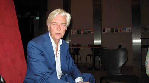 theater-stripped-etc-2011-241 theater-stripped-etc-2011-241