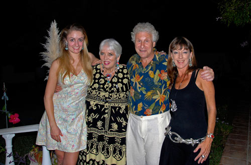 hannah-with-phil-and-xie-and-deanne hannah-with-phil-and-xie-and-deanne